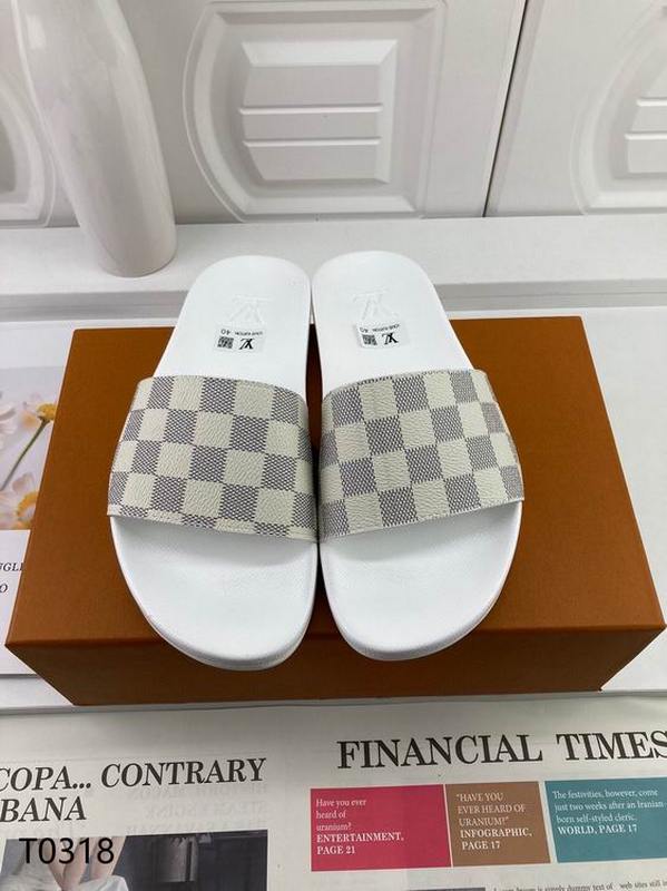 LV Men's Slippers 252